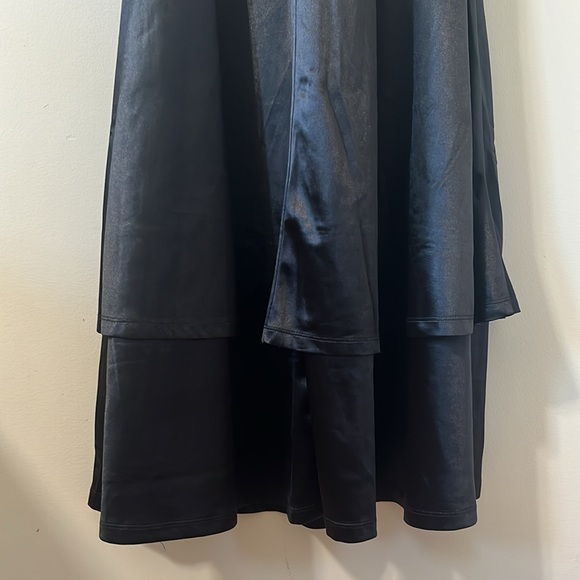 NWT LULUS Contemporary Romance Black Satin Tiered Mermaid Maxi Dress Black XL - Picture 9 of 12